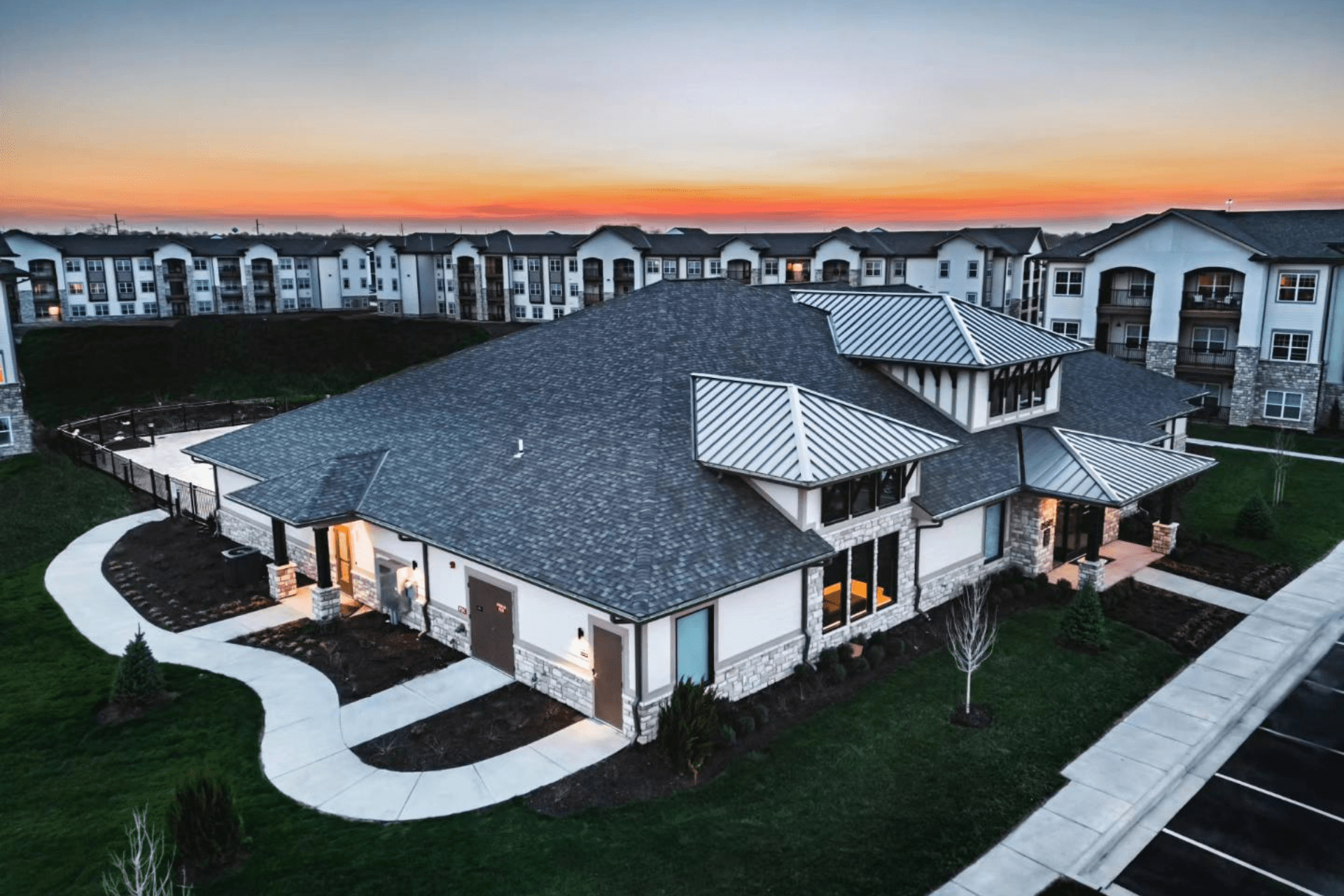 Treadway Apartments By PRAXM Management LLC